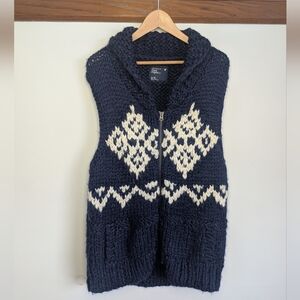 American Eagle Women's XL Wool Knit Sweater Vest Fair Isle Cabincore AEO Chunky